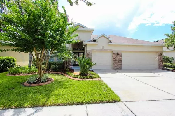 16412 BRIDGEWALK DR, Lithia, FL 33547