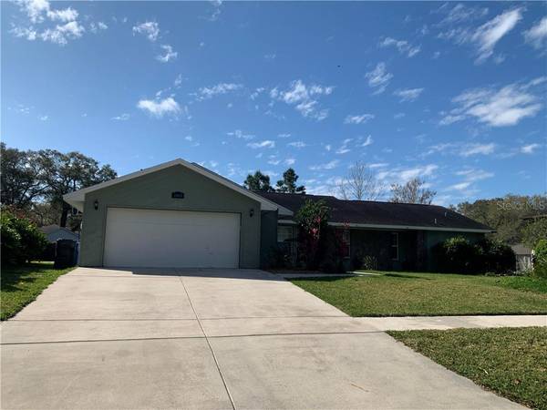 2403 STONEHILL AVE, Valrico, FL 33594