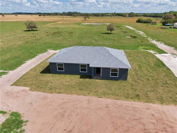 7745 WAUCHULA RD, Myakka City, FL 34251