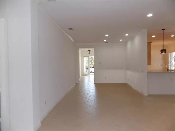 Sarasota, FL 34243,6315 43RD CT E