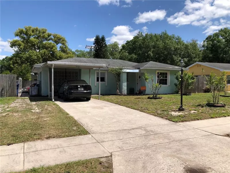 10707 N WATERHOLE PL, Tampa, FL 33612