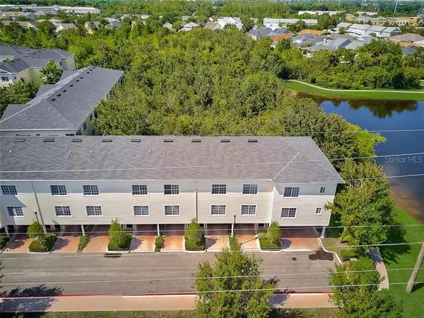 9707 MEADOW FIELD CIR, Tampa, FL 33626