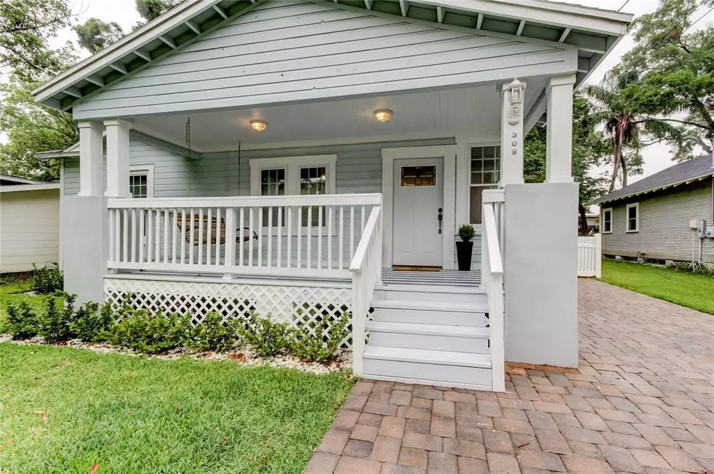 Tampa, FL 33603,309 W VIOLET ST