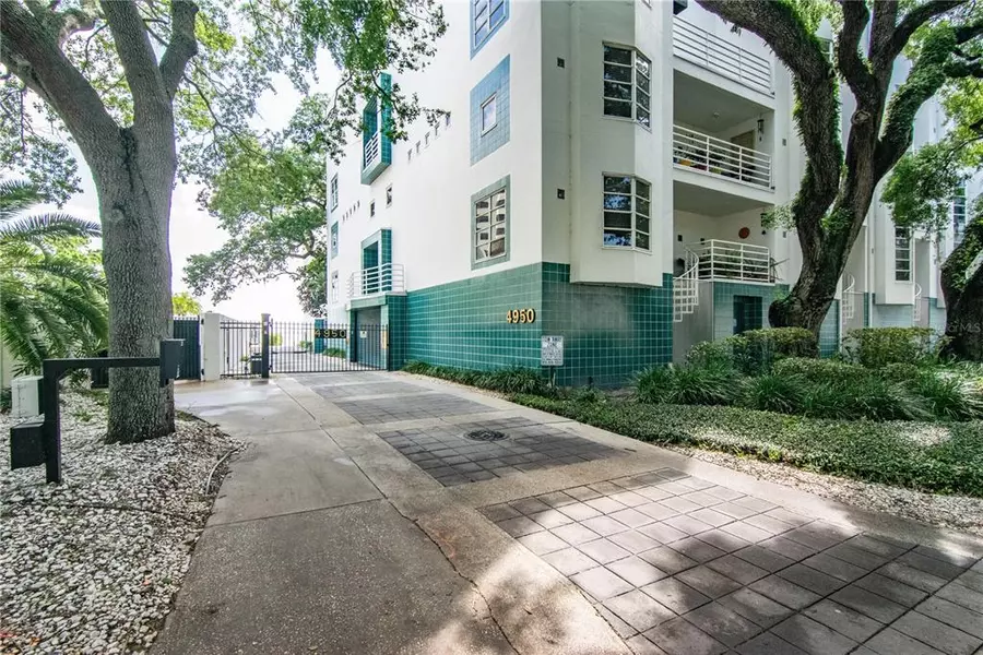 4950 BAYSHORE BLVD #11, Tampa, FL 33611