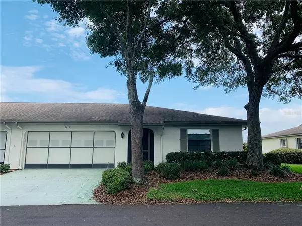 2613 LANCASTER DR, Sun City Center, FL 33573