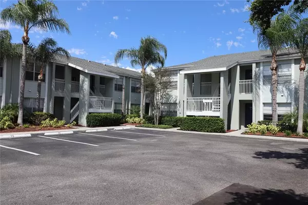 5440 S MACDILL AVE #2F, Tampa, FL 33611