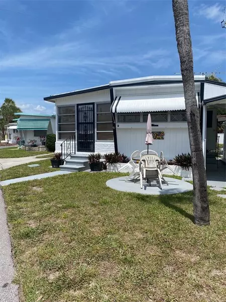 4851 W GANDY BLVD #B2L9, Tampa, FL 33611