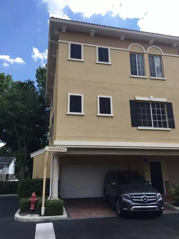 Tampa, FL 33609,5202 HAMPTON BEACH PL