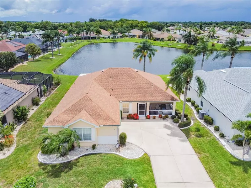 2313 EMERALD LAKE DR, Sun City Center, FL 33573