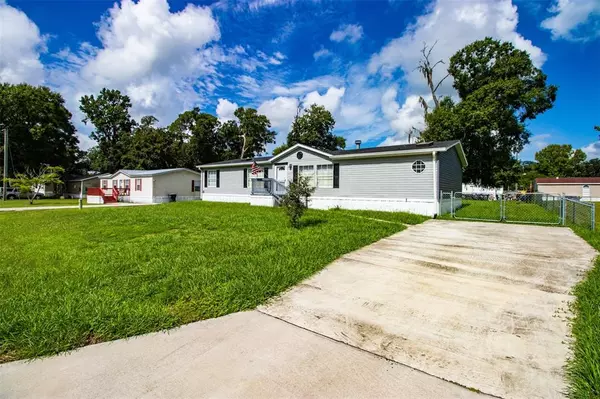 3744 PIONEER TRAILS ST, Lakeland, FL 33810