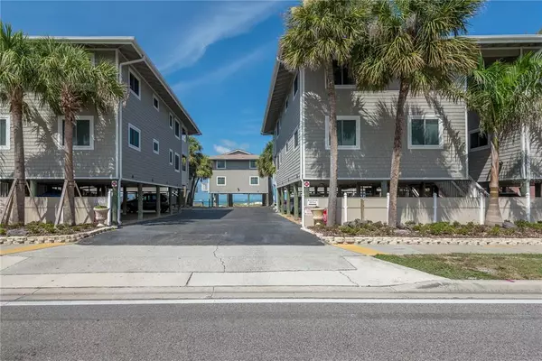 Indian Shores, FL 33785,18720 GULF BLVD #9B