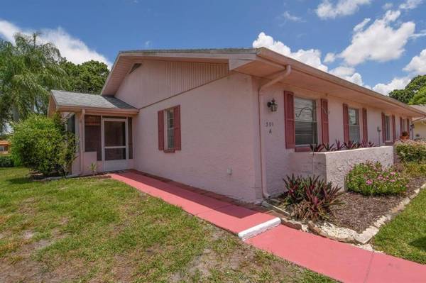 301 FOWLING CT #A, Sun City Center, FL 33573