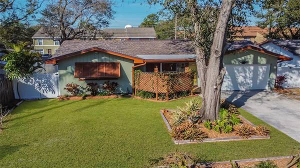 1742 SHARONDALE DR, Clearwater, FL 33755