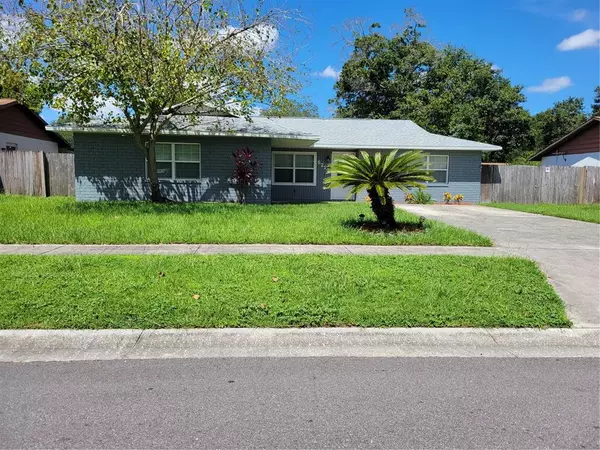 Seffner, FL 33584,5210 BURR PL