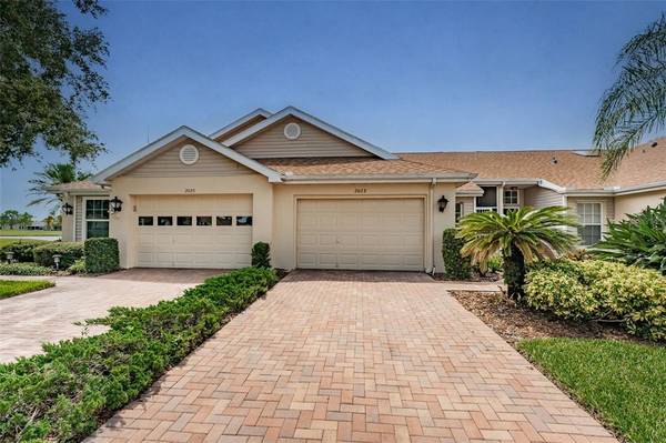 2023 NANTUCKET DR, Sun City Center, FL 33573