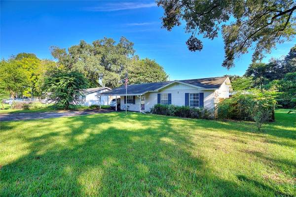 40203 PROUD MOCKINGBIRD RD, Zephyrhills, FL 33540