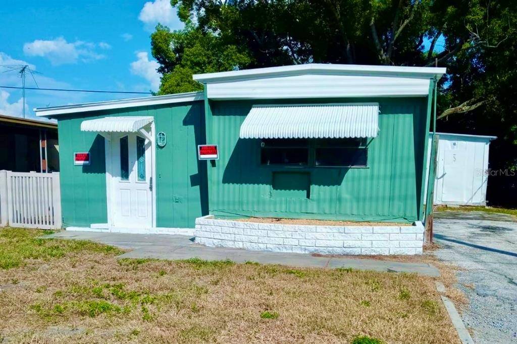 1820 HOLIDAY DR, Holiday, FL 34691