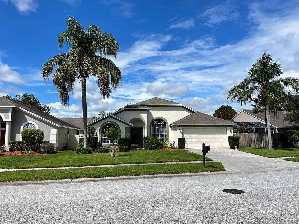 18104 MISTY BLUE LN, Tampa, FL 33647