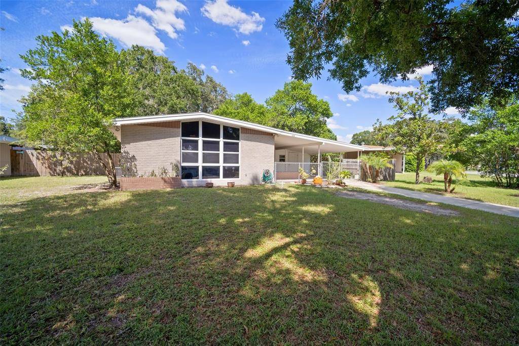 8024 N OLA AVE, Tampa, FL 33604