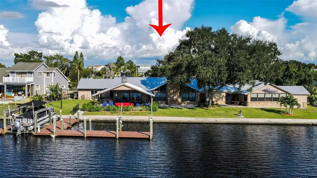 Ruskin, FL 33570,1429 DEIRDRE DR