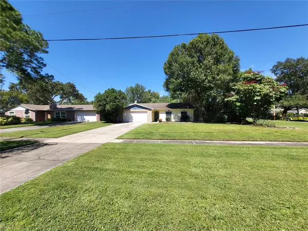 Lutz, FL 33548,907 LORENA RD