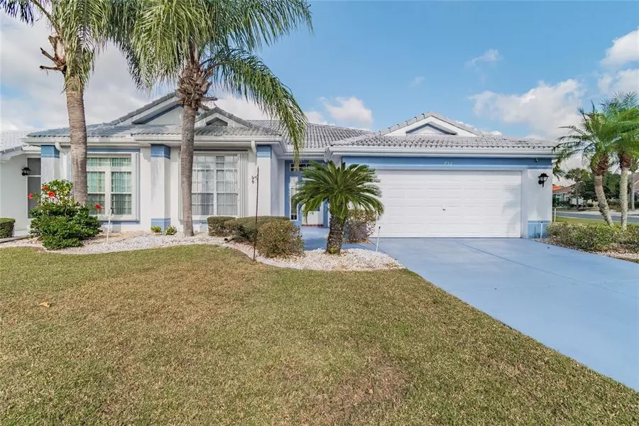 733 FAIRWAY RIDGE CT, Sun City Center, FL 33573