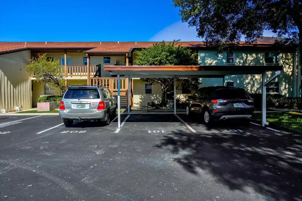 New Port Richey, FL 34652,4937 MARINE Pkwy #101