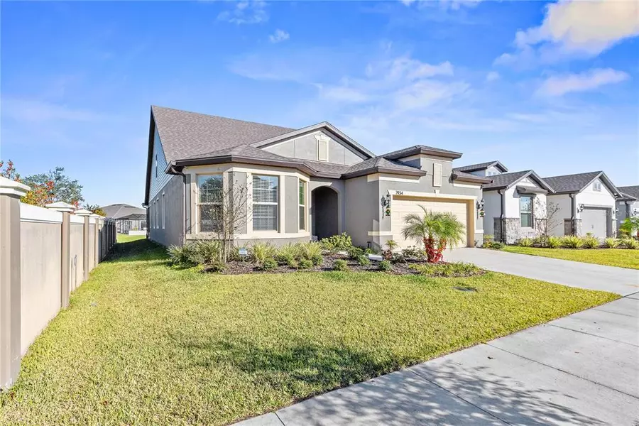 7934 YALE HARBOR DR, Wesley Chapel, FL 33545