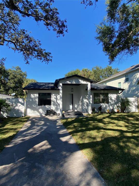 3213 W PRICE AVE, Tampa, FL 33611