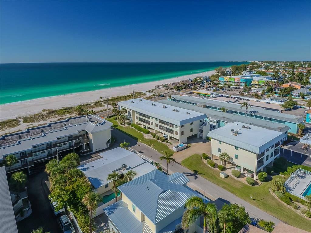 601 GULF DR N #105, Bradenton Beach, FL 34217