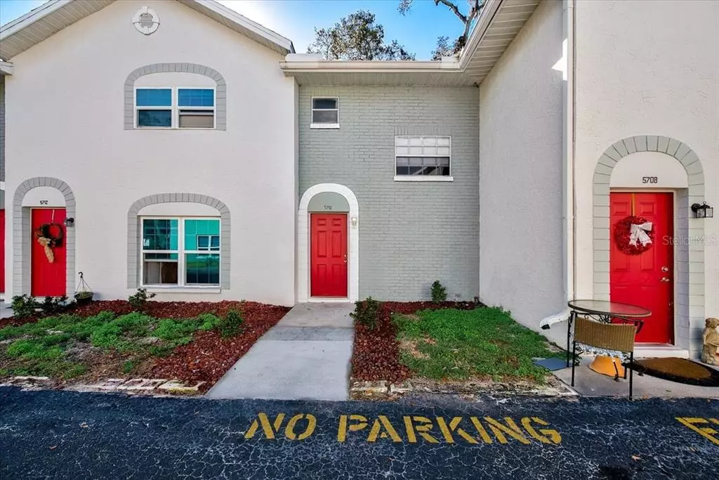 New Port Richey, FL 34652,5710 TOWNHOUSE DR #5710