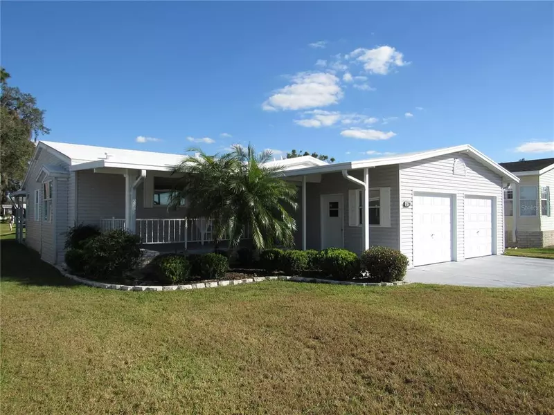 5738 APACHE ST, Zephyrhills, FL 33542