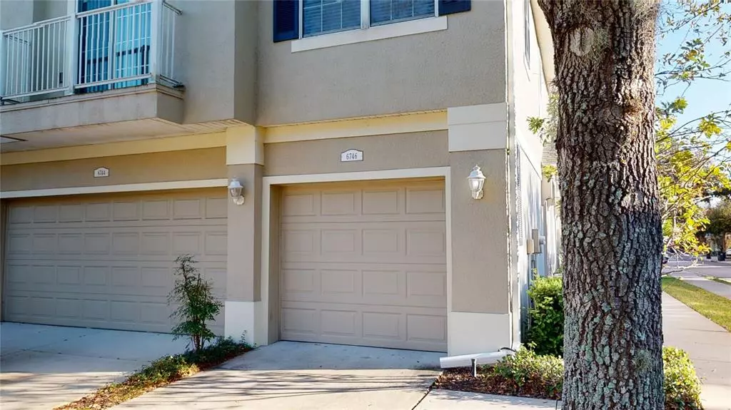 Riverview, FL 33578,6746 BREEZY PALM DR