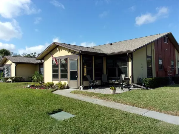 Zephyrhills, FL 33542,37767 ALISSA DR #b