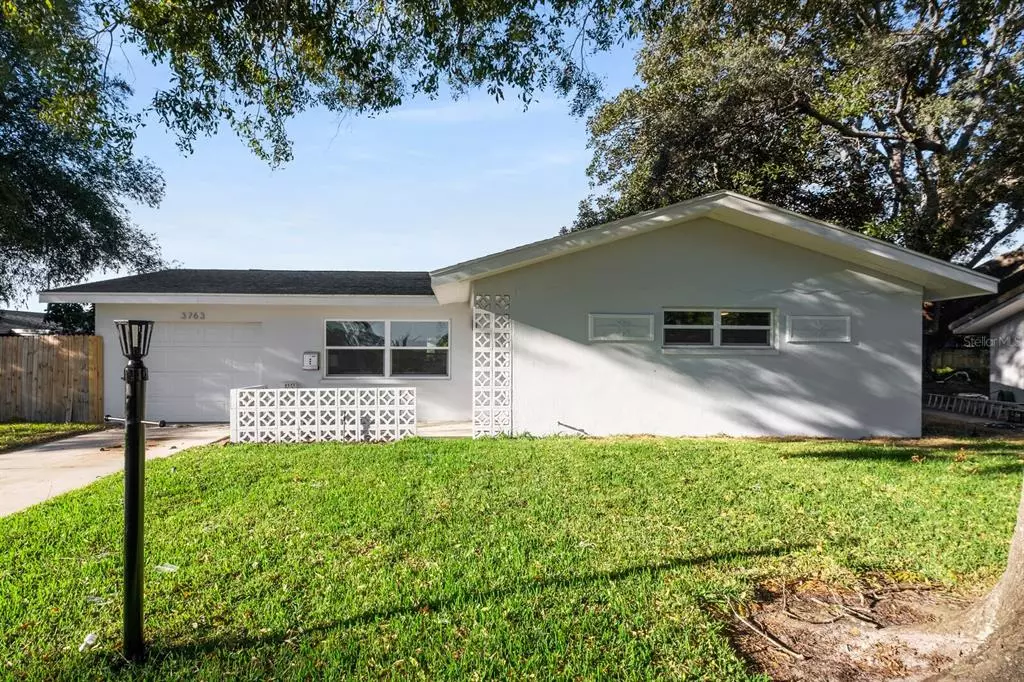 St Petersburg, FL 33713,3763 17TH AVE N
