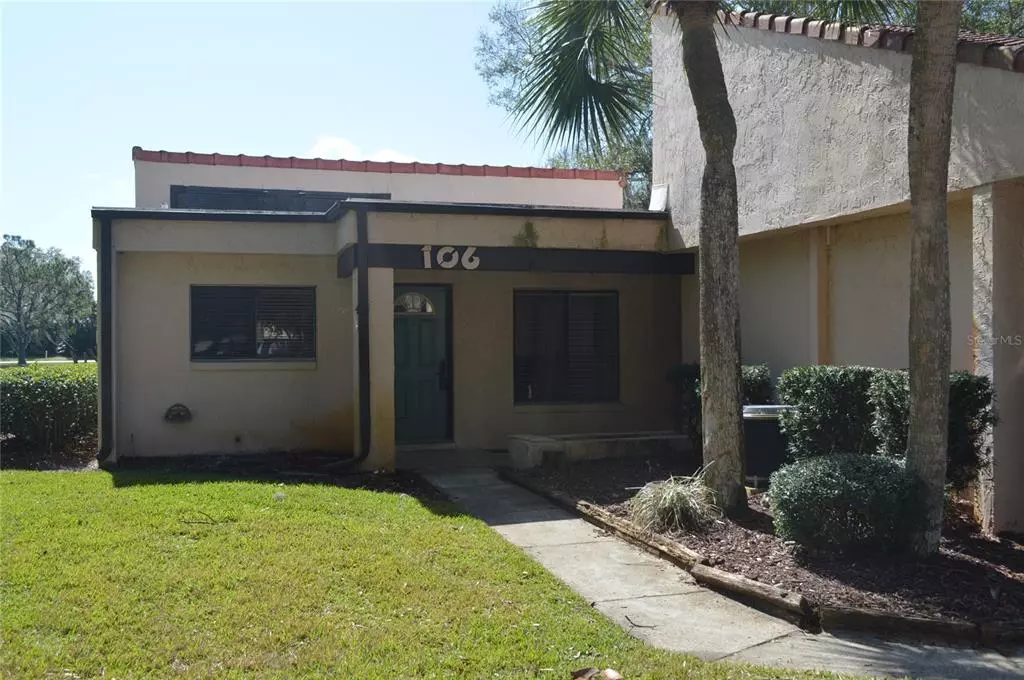 Plant City, FL 33566,106 SEVILLE CT S