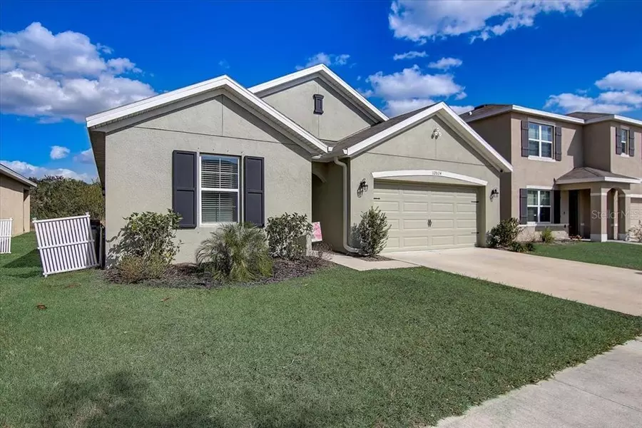 12024 GILLINGHAM HARBOR LN, Gibsonton, FL 33534