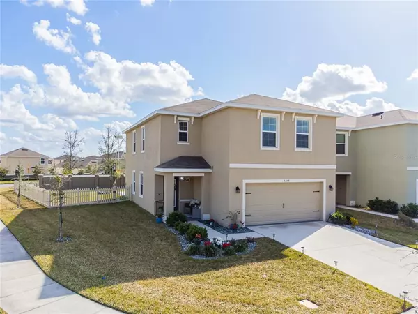8258 PELICAN REED CIR, Wesley Chapel, FL 33545