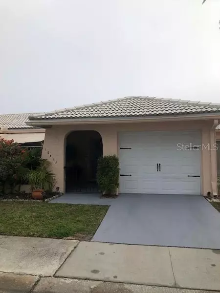 10413 AZALEA PARK DR N #4, Pinellas Park, FL 33782