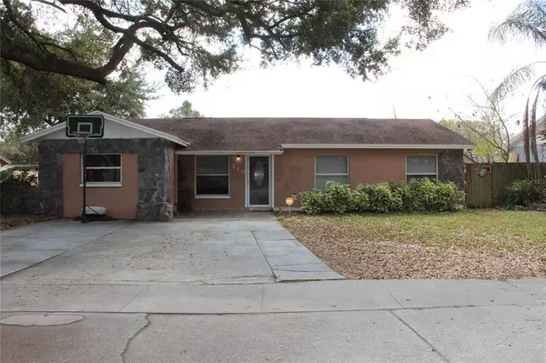 110 W WHEELER RD, Seffner, FL 33584