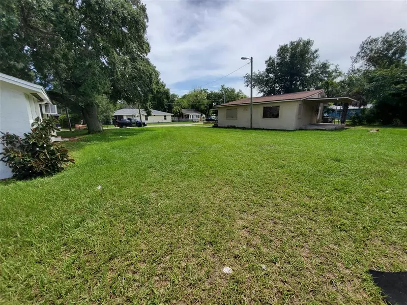 OAKLEY AVE S, St Petersburg, FL 33712