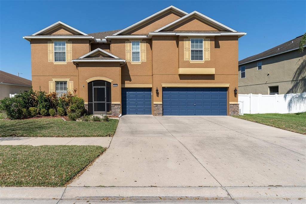 10830 CARLOWAY HILLS DR, Wimauma, FL 33598