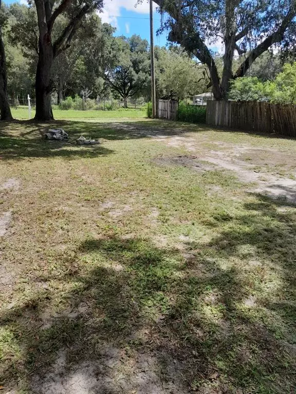 Zephyrhills, FL 33542,39245 LIZABETH CIR