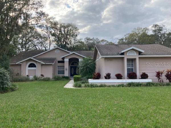 2701 PINE CLUB DR, Plant City, FL 33566