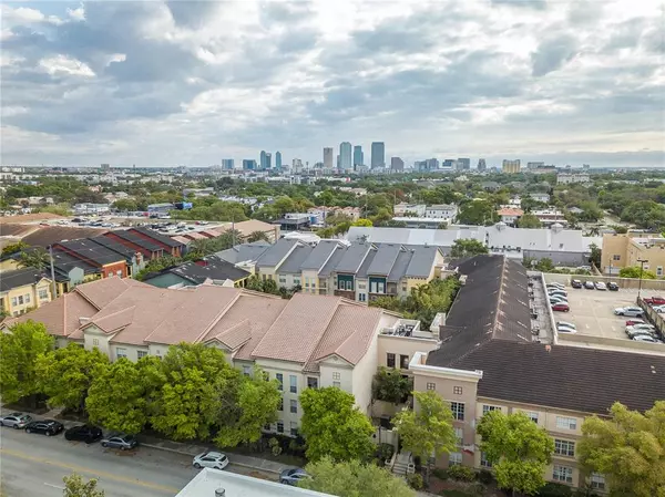 2440 W HORATIO ST #1030, Tampa, FL 33609