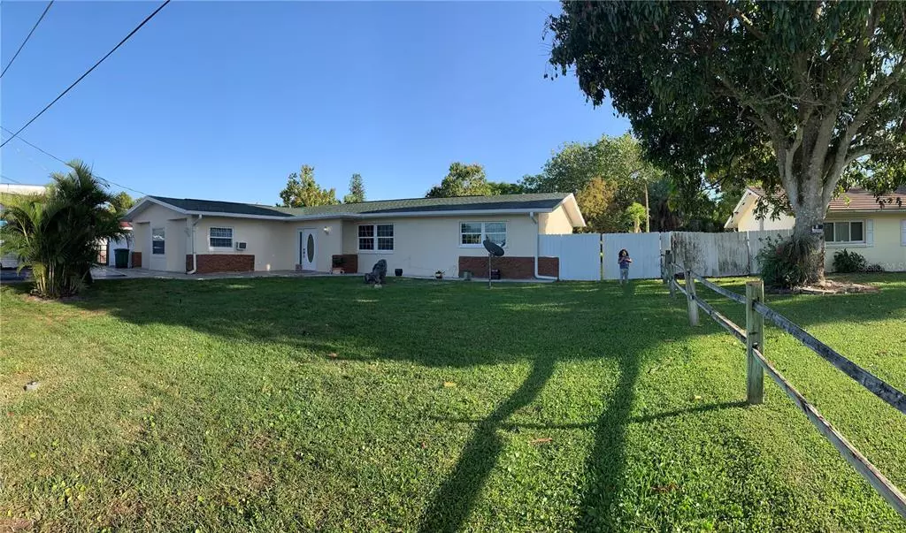 Naples, FL 34116,4296 19TH AVE SW