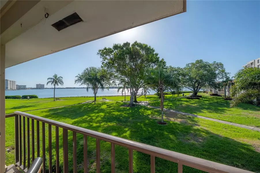 6158 PALMA DEL MAR BLVD S #216, St Petersburg, FL 33715