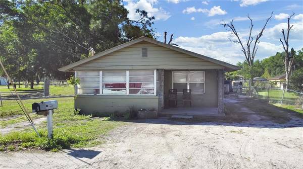 905 W BALL ST, Plant City, FL 33563