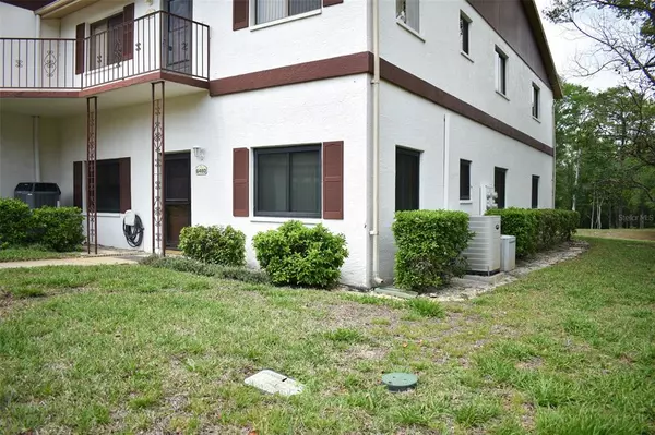 6480 RIVER LODGE LN, Weeki Wachee, FL 34607