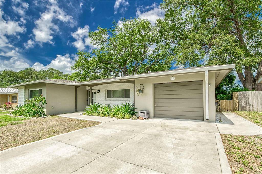 2046 TIMBER LN, Clearwater, FL 33763